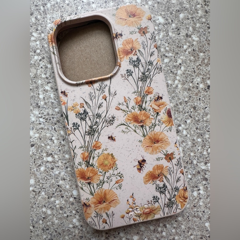 Brand New Pela Case